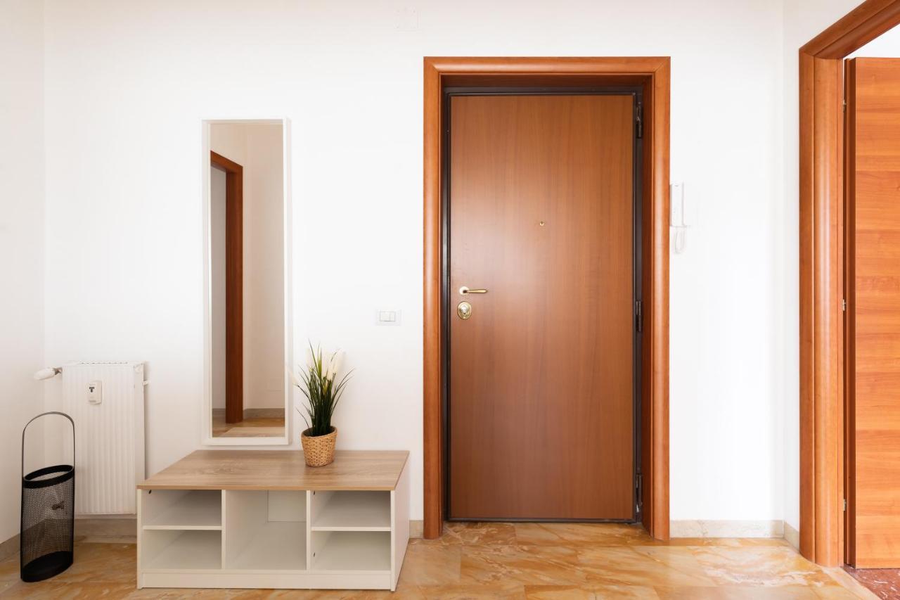 Loto Home Roma Esterno foto